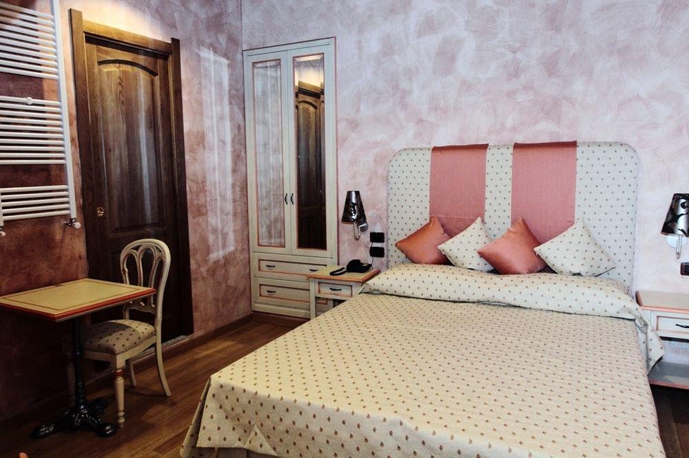 Condotti Rooms Roma Ngoại thất bức ảnh